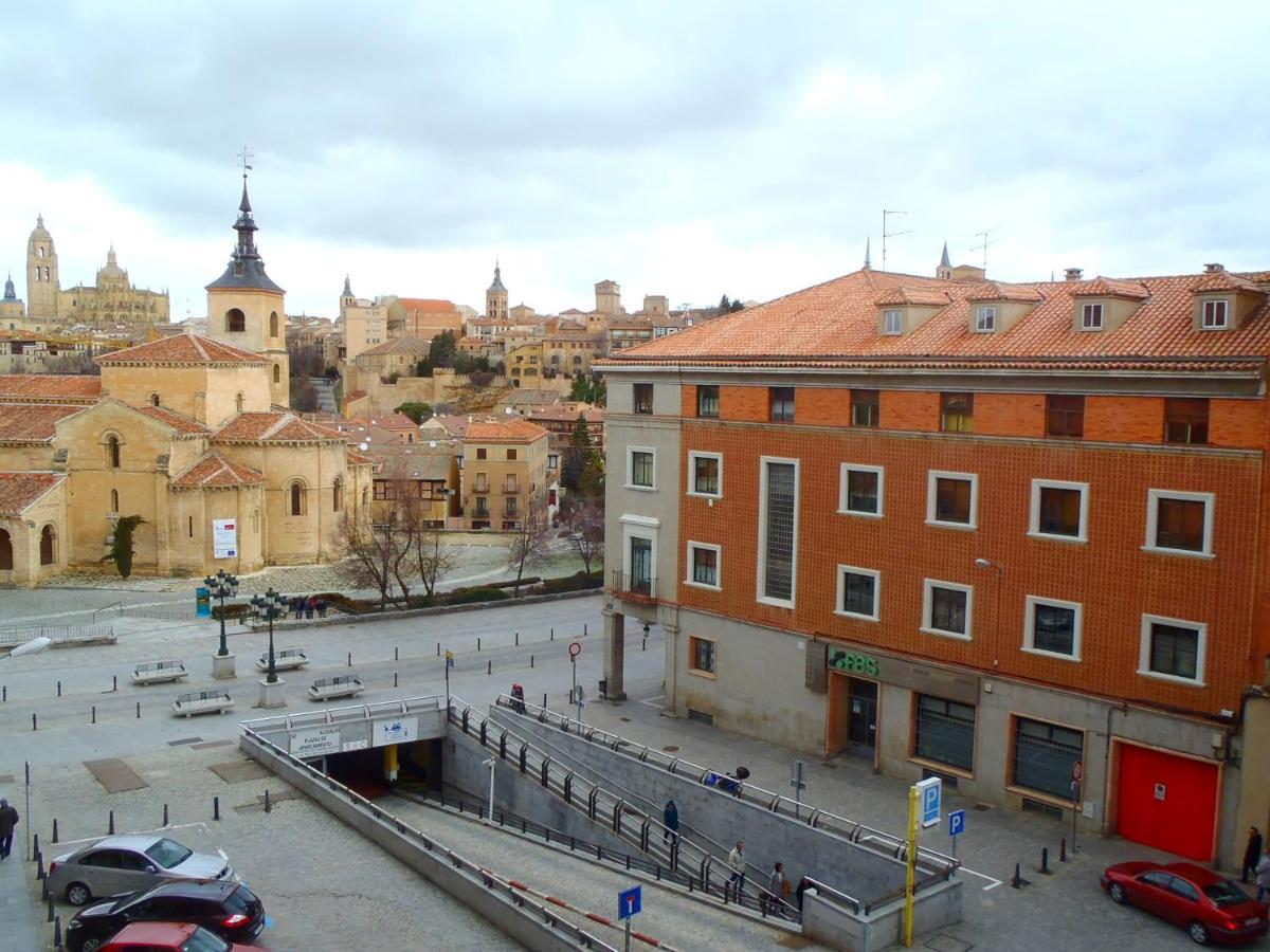 El Balconcito De San Millan Apartment เซโกเวีย ภายนอก รูปภาพ